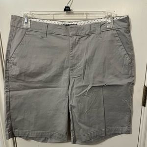 NWOT Riders by Lee Midrise Shorts